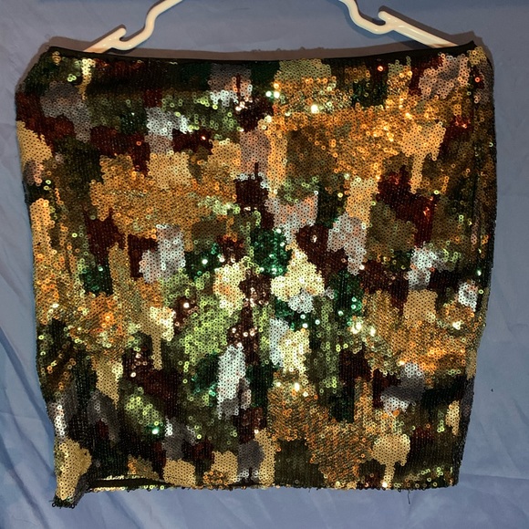 Missguided x Carli Bybel Sequins Camo Mini Skirt - Picture 1 of 5